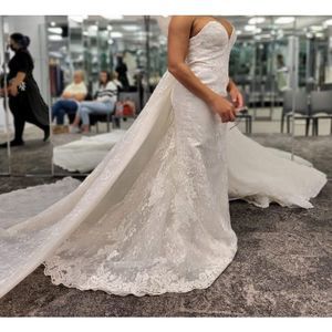 White Oleg cassini  Size 12 Straight dress